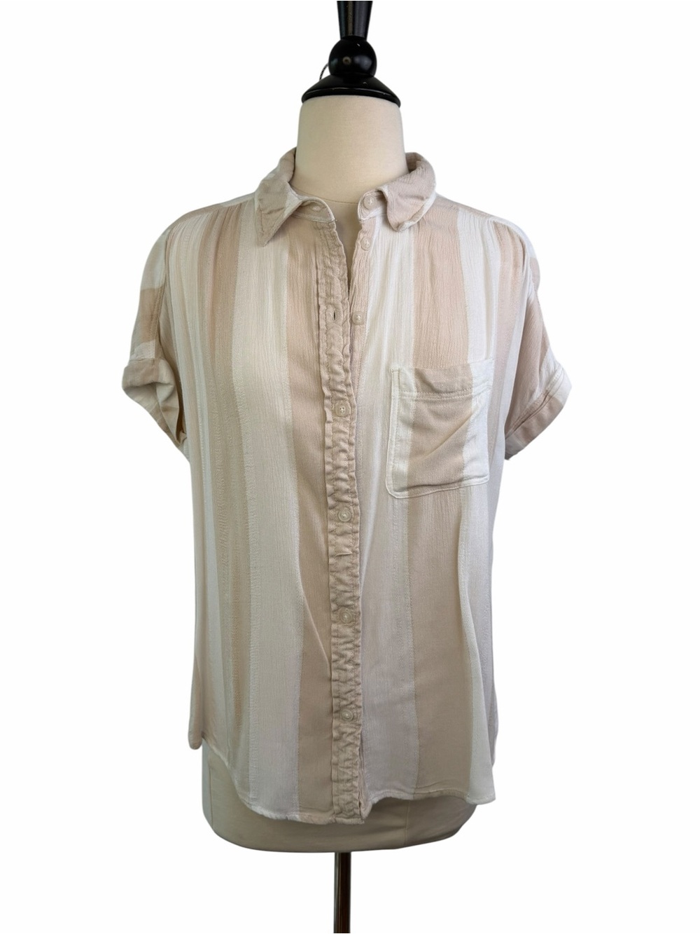 American Eagle Top Beige Stripe Button-Front short sleeve blouse Small - Picture 9 of 12
